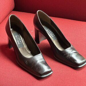 Stuart Weitzman Dark Brown Leather Pumps - Size 6.5